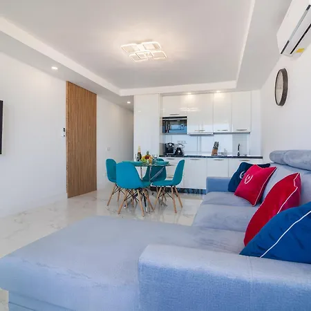 Apartment Ponderosa 807, Americas, One Bedroom With Large Terrace And Ocean View, Next To Siam Park *