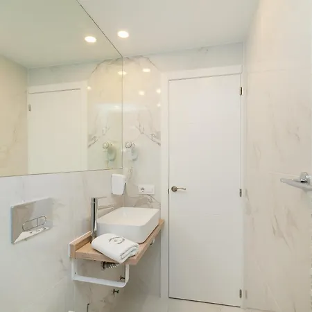 Ponderosa 807, Americas, One Bedroom With Large Terrace And Ocean View, Next To Siam Park شقة *